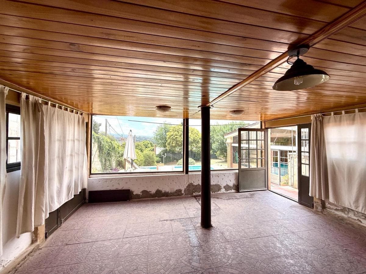 Propiedad Multifamiliar 294m² c/Pileta - Villa Carlos Paz – foto 10