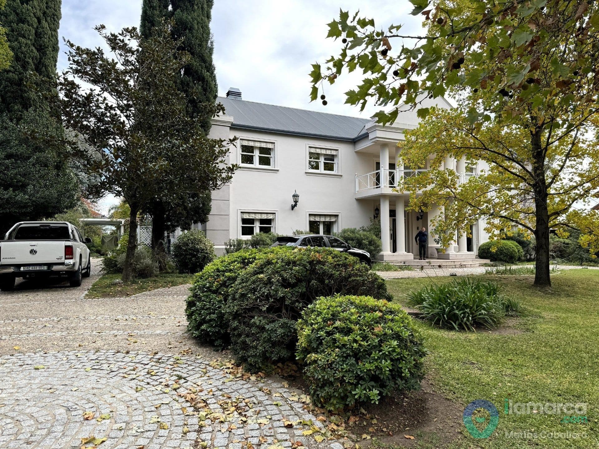 Casa de categoría en Las Delicias, 4 dormitorios, piscina climatizada y quincho, U$S 850.000 – foto 4